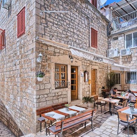 Deluxe Dreamy Room In The Center Of Hvar With Sea View 흐바르 외부 사진